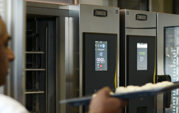 6 prednosti uporabe hladilnikov Zanussi Professional