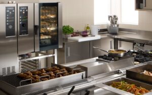 Kateri so ključni elementi, ki jih mora imeti vsaka profesionalna kuhinja?